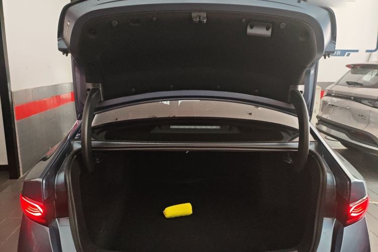 Used BYD Qin PLUS 2025 DM-i Smart Drive 120KM Superior Model