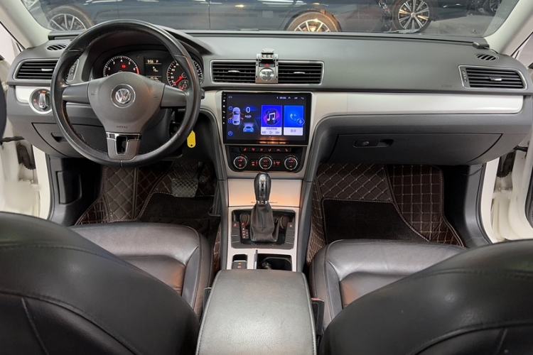 Used Volkswagen Passat 2014 1.8TSI DSG Prestige Navigation Edition