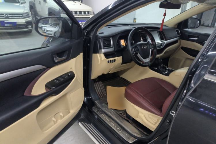 Used Toyota Highlander 2017 2.0T Four-Wheel Drive Elite Edition 7-Seater
