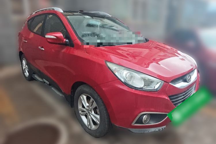 Used Hyundai ix35 2010 2.0L Automatic Two-Wheel Drive Elite Edition GLS Front Right 45 Deg