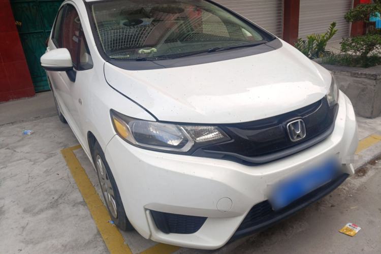 Used Honda Fit 2016 1.5L LX CVT Comfort Model Front Right 45 Deg