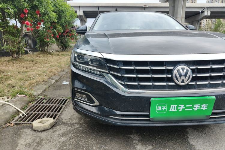 Used Volkswagen Passat 2019 330TSI Luxury Edition China VI Standard