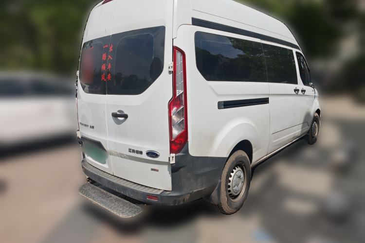 Used Ford Transit 2019 2.0T Diesel Multi-Purpose Commercial Vehicle Mid-Drive Mid-Roof 6-Seater China VI Standard
