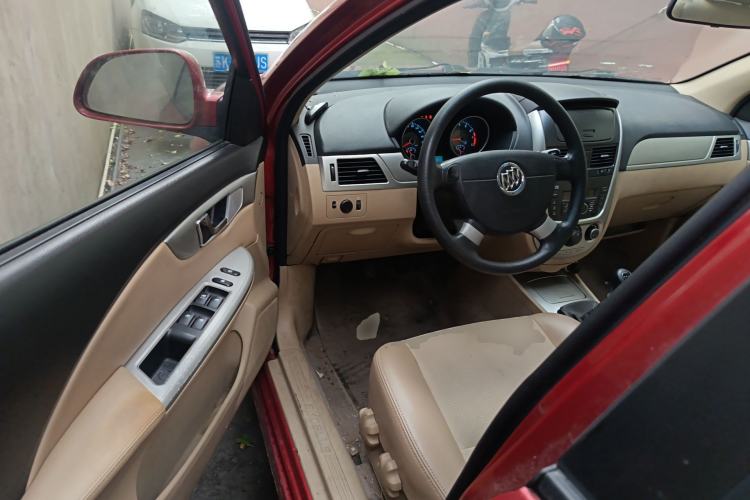 Used Buick Excelle 2013 1.5L Manual Classic Model
