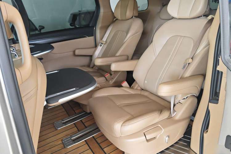 Used Buick GL8 2020 ES Land Cruiser 653T Luxury Edition