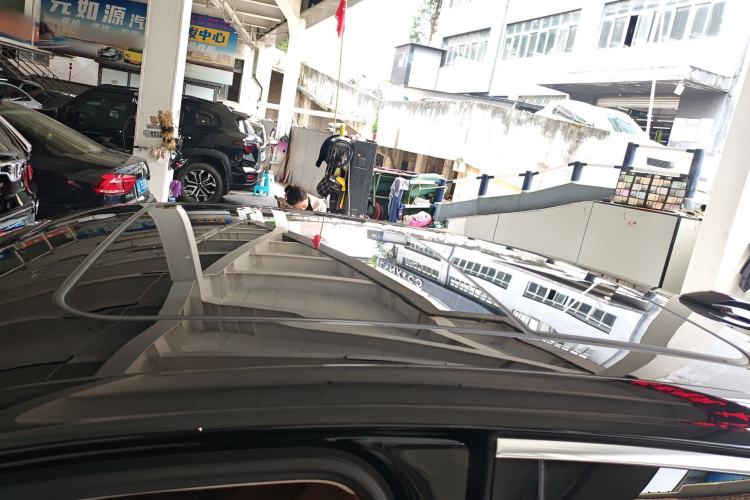 Used Hongqi H9 2020 2.0T Smart Connect Flagship Edition Roof