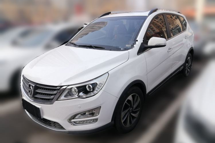 Used Baojun 560 2016 1.5T Manual Luxury Model