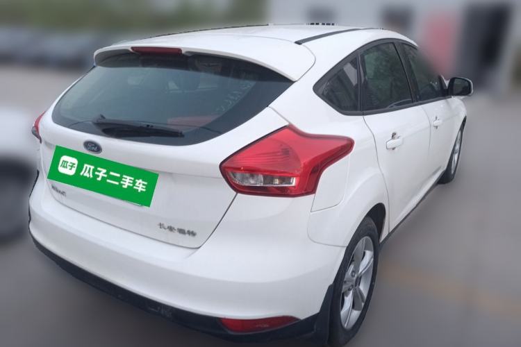 Used Ford Focus 2015 Hatchback 1.6L Automatic Comfort Model Rear Right 45 Deg