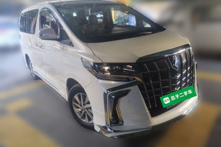 Used Toyota Alphard 