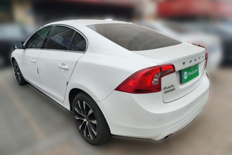 Used Volvo S60 2018 S60L T3 Smart Progress Edition
