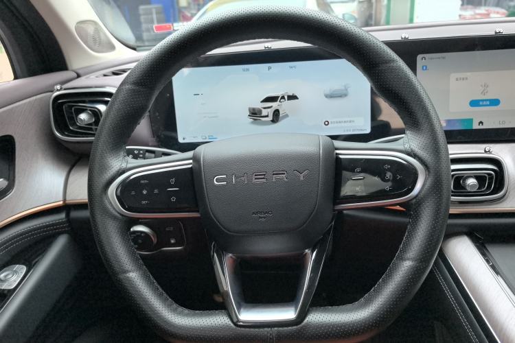 Used Chery Tiggo 9 C-DM 2025 1.5T 106KM Ultra-Comfort Version 7 Seats Lithium Iron Phosphate
