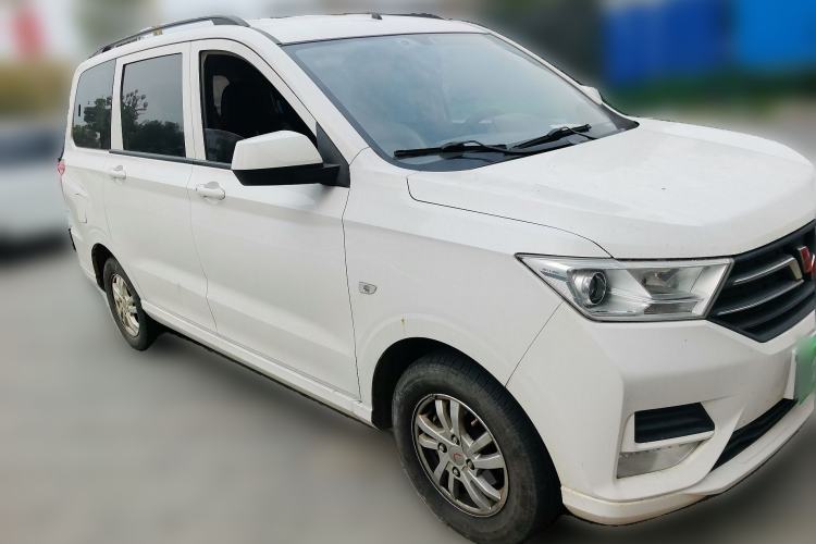 Used Wuling Hongguang 2019 1.5L S Standard Version China VI LAR