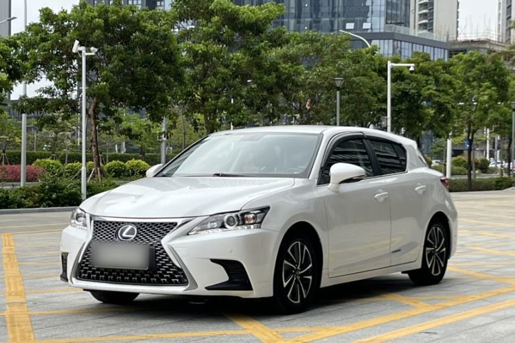 Used Lexus CT 2017 CT200h Elite Edition Monotone China VI