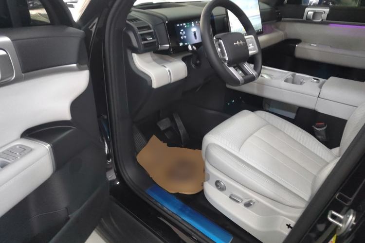 Used Formula Leopard Tai 7 2025 Model 190 km Four-Wheel Drive Ultra Edition