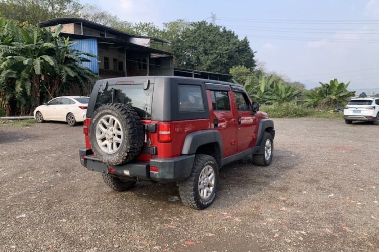Used BAIC Off-Road BJ40 2016 2.0T Manual Four-Wheel Drive Prestige Edition
