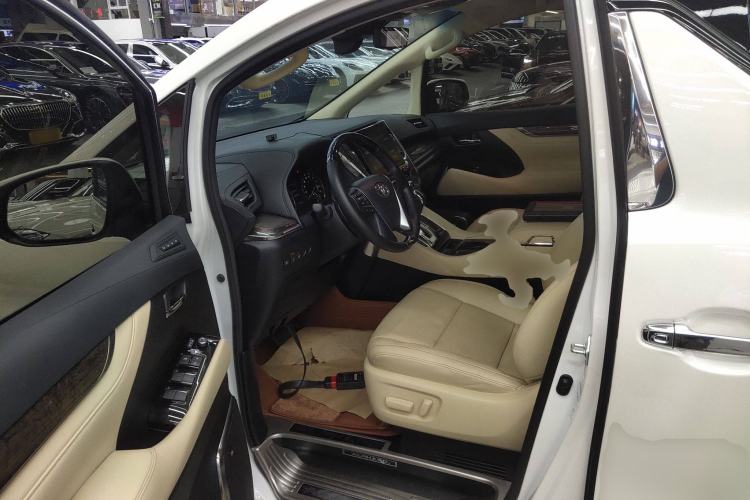 Used Toyota Alphard 2021 Dual-Engine 2.5L Prestige Edition