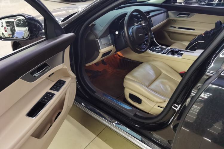 Used Jaguar XFL 2017 XFL 2.0T 240PS Luxury Edition