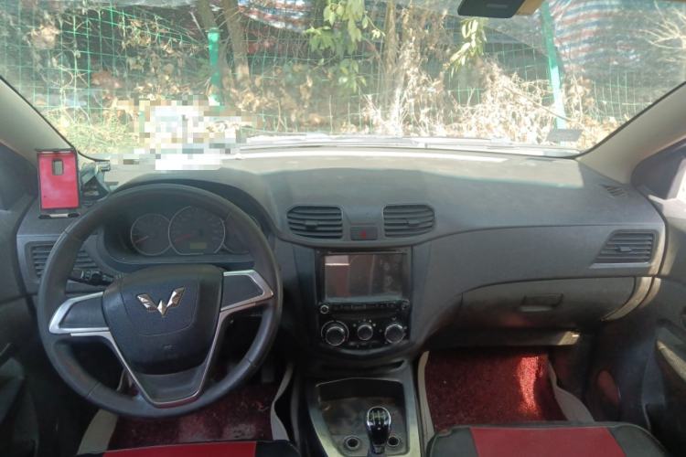 Used Wuling Hongguang 2016 1.5L Restyled S Comfort Version
