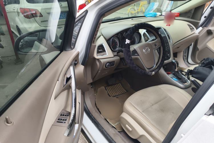 Used Buick GT 2013 GT 1.6L Automatic Fashion Edition