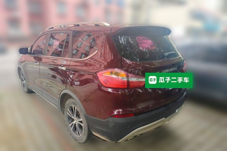 Used SWM X7 2016 1.8L Manual Luxury Edition 7 Seats
