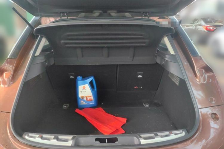 Used DS 6 2014 1.6T Luxury Edition THP160 Trunk