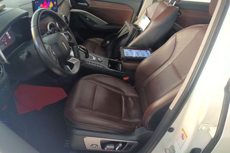 Used Wey VV6 2020 2.0T Four-Wheel Drive Zhiyu+