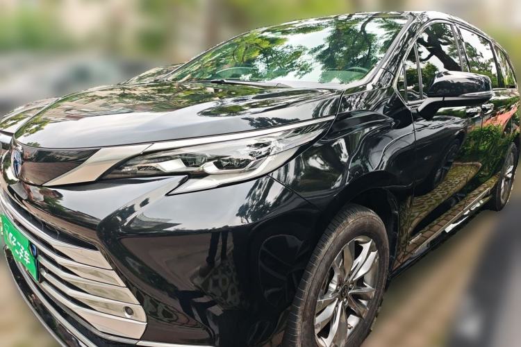 Used Toyota SIENNA 2021 2.5L Hybrid Platinum Edition
