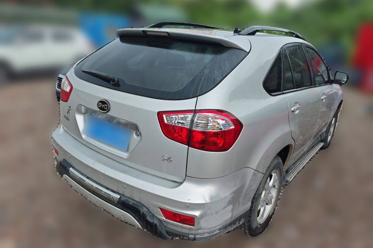 Used BYD S6 2014 2.0L Manual Luxury 5-Seater Rear Right 45 Deg