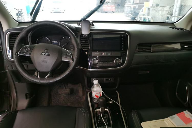 Used Mitsubishi Outlander 2020 2.0L Two-Wheel Drive Enjoyment Version 5 Seats