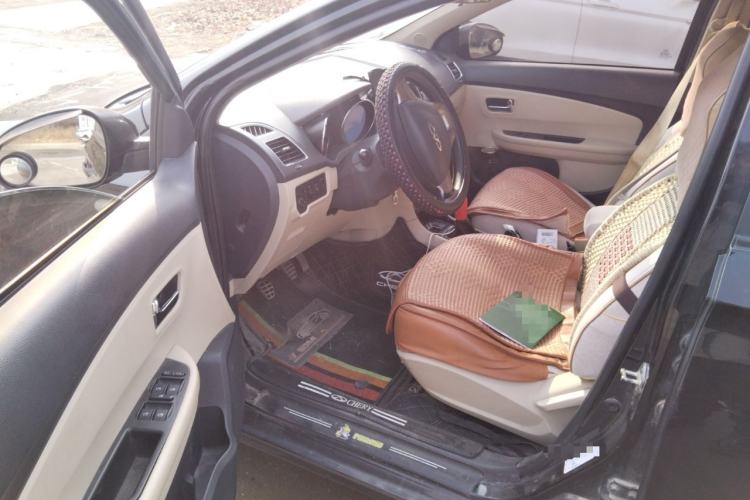 Used Chery E3 2013 1.5L Manual Fashion Model