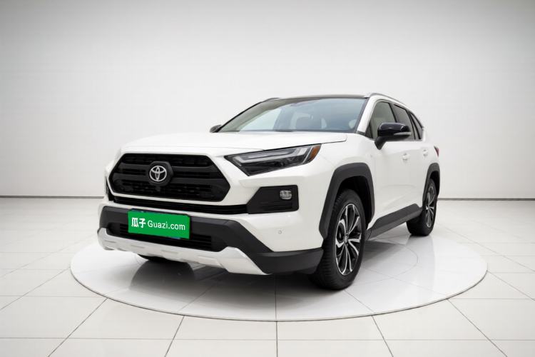 Toyota RAV4 2023 2.0L CVT 4x4 Explorer Plus Edition usado