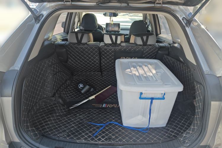 Used Toyota RAV4 2020 2.0L CVT Four-Wheel Drive Prestige Edition