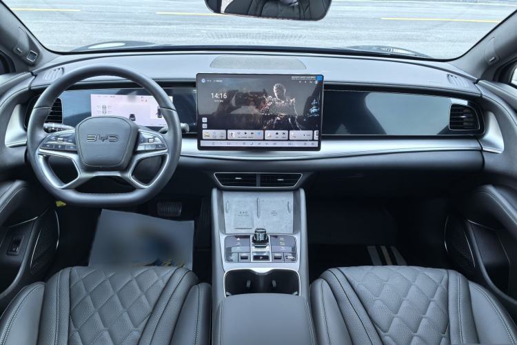 Used BYD Sealion 07 EV 2024 610 Long-Range Version Interior 3