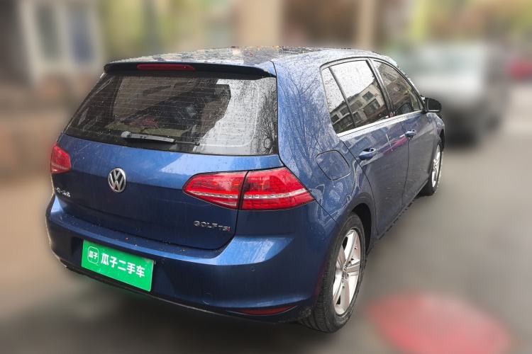 Used Volkswagen Golf 2014 1.4TSI Automatic Luxury Model Rear Right 45 Deg