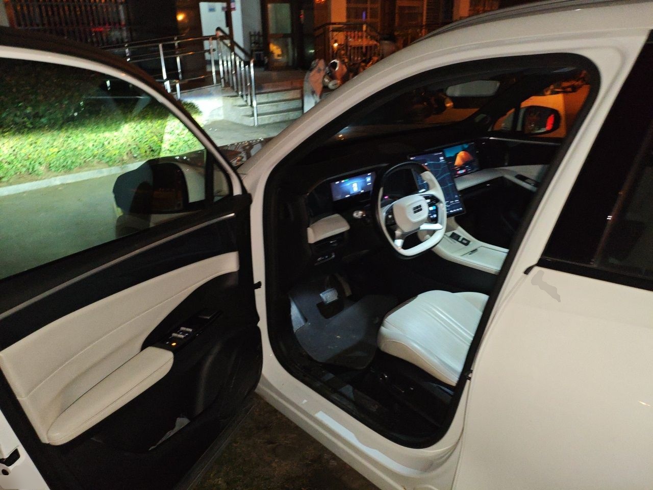 Geely Galaxy L7 2023 1.5T 115 km Starship — снимка 13
