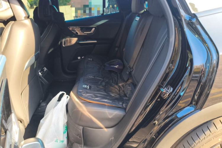 Used Mercedes-Benz EQE SUV 2023 500 4MATIC Special Edition Left Rear Seat