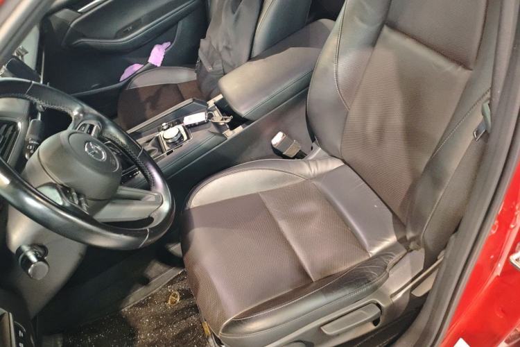 Used Mazda 3 Axela 2020 1.5L Automatic Luxury Version