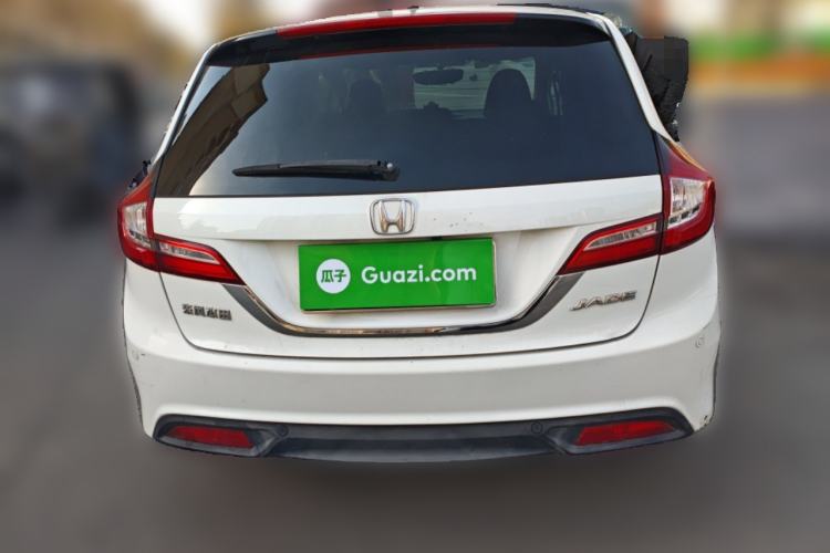 Used Honda Jade 2013 1.8L automatic Comfort version 5 seats