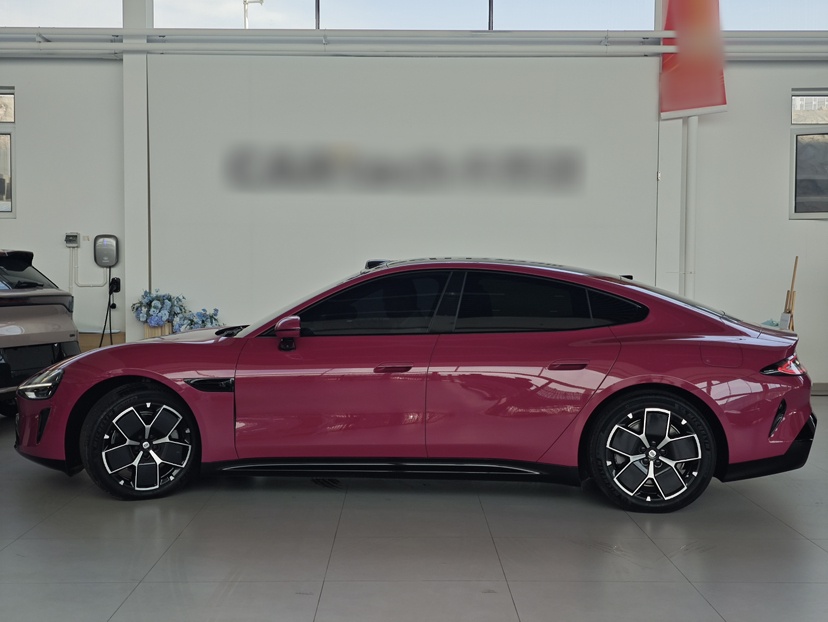 Xiaomi Auto SU7 2024 Rear-Drive Ultra-Long Range Advanced Pro-Level Intelligent Driving Version — снимка 6