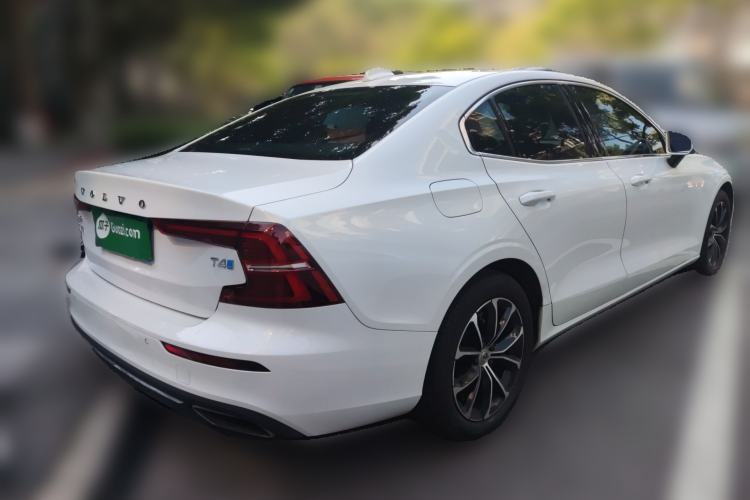 Used Volvo S60 2021 T4 Zhiyi Luxury Edition