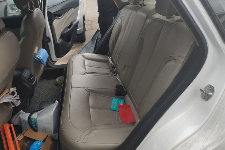 Used Buick GT 2018 15T Manual Elite Version China V Standard Left Rear Seat