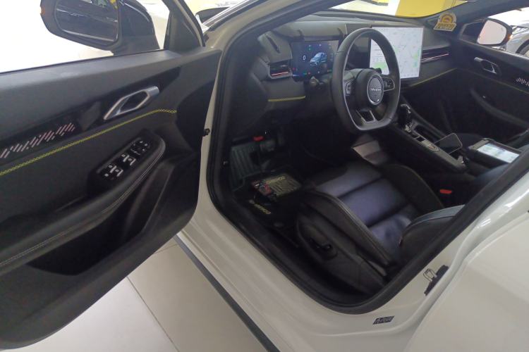 Used Lynk & Co 03 2025 1.5TD DCT Champion Edition Pro
