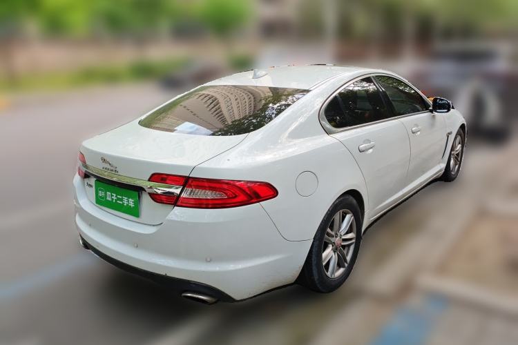 Used Jaguar XF 2015 XF 2.0T Prestige Edition Rear Right 45 Deg