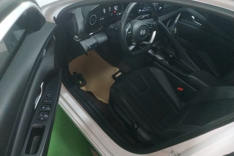 Used Hyundai Elantra 2023 1.5L CVT GLX Elite Edition