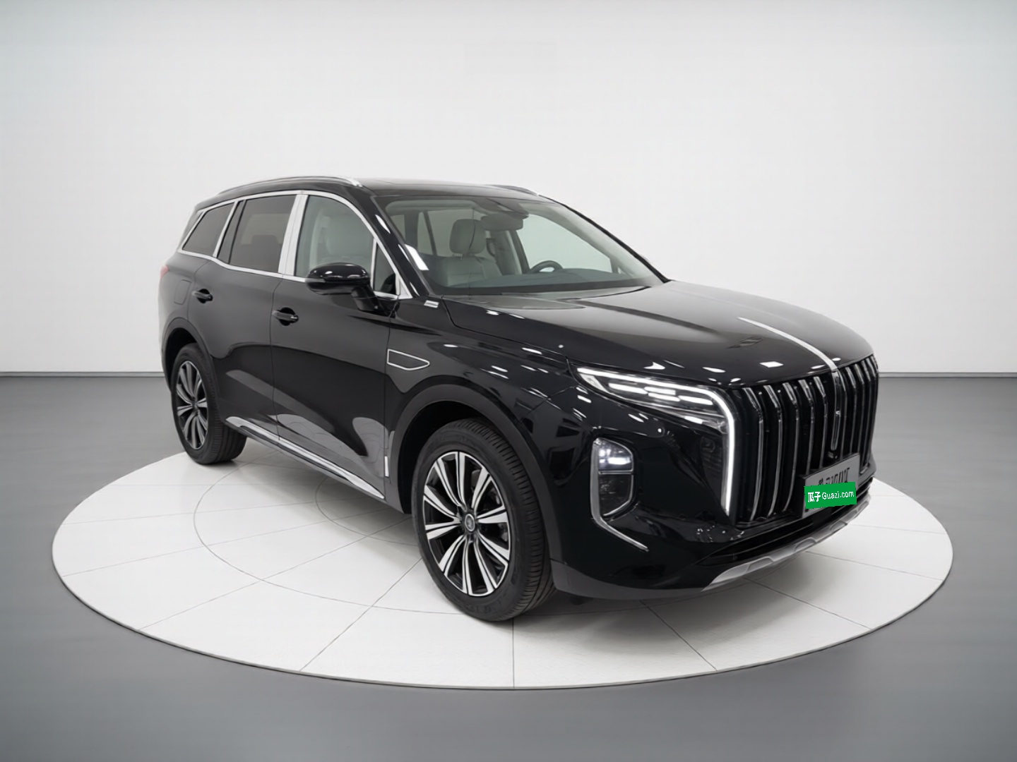Hongqi HS7 PHEV 2025 Model 2.0T PHEV Four-Wheel Drive 2 Million Units Commemorative Edition 6-Seater — снимка 3