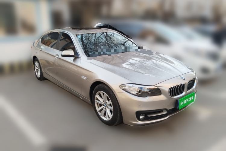 Used BMW 5 Series 2014 520Li Elegant Model
