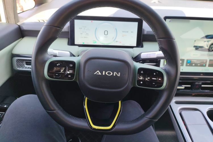 Used AION Y 2023 Younger
