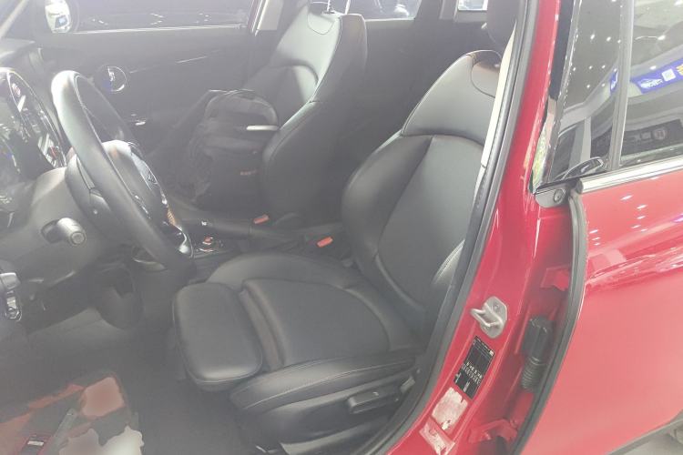 Used MINI MINI 2021 1.5T COOPER Classic Edition Five-Door Version
