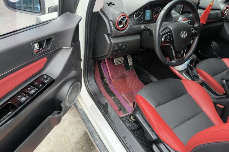 Used BAIC Senova X25 2015 1.5L Automatic Elite Model
