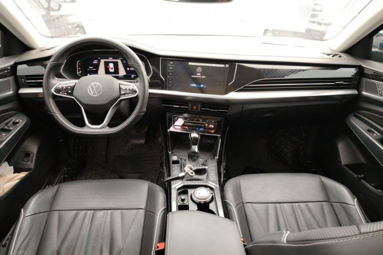 Used Volkswagen Passat 2022 330TSI Starry Luxury Edition